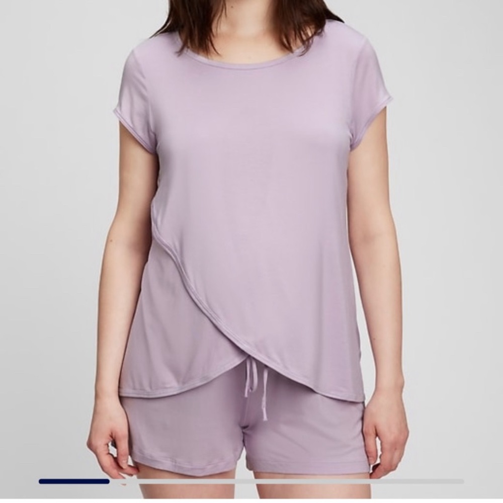 Maternity nursing set